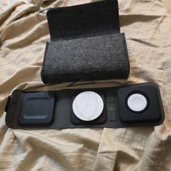 Mophie 3-in-1 Travel Charger with MagSafe - Portable Wireless Charging