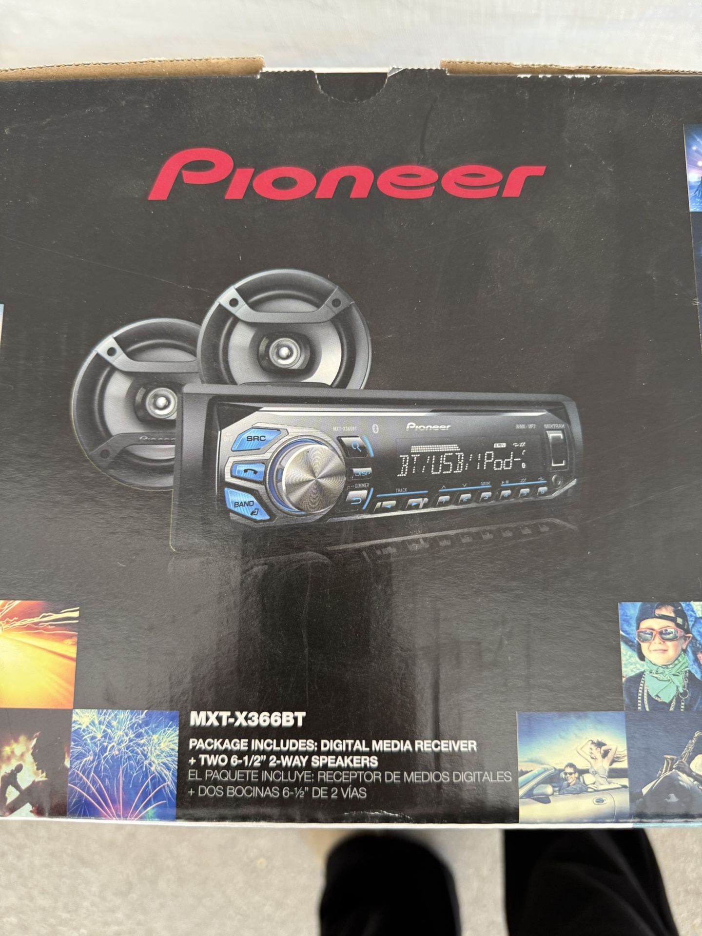 Pinoeer Car Stereo System