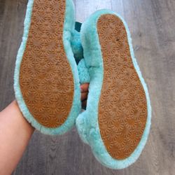 Brand New Ugg Slippers Size 8