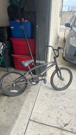 used 20 inches  haro bmx needs tubes and grips everything else works 20 inches vintage 1996 model