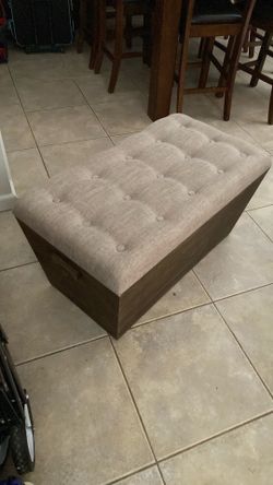 Wood chest