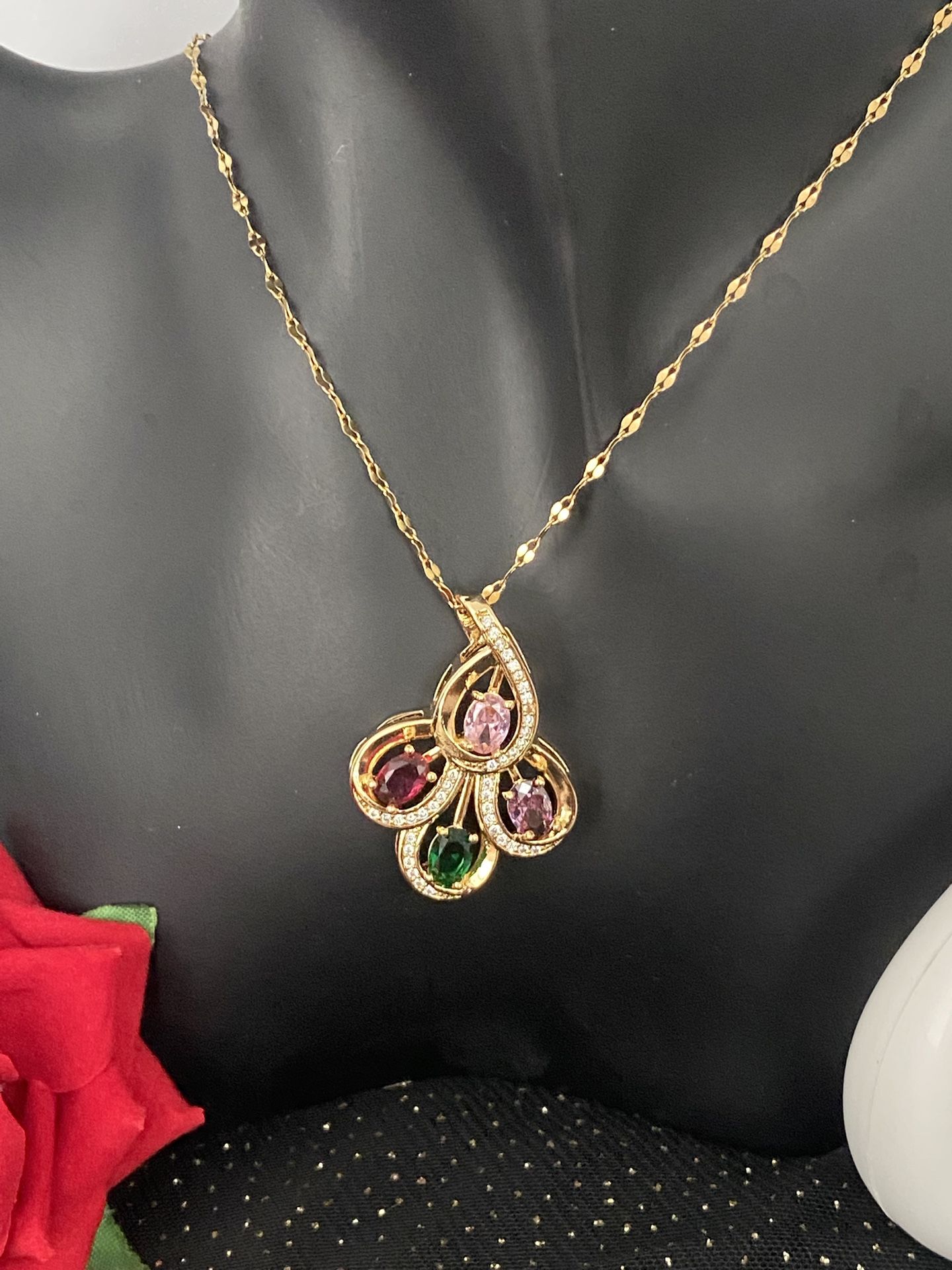 Pendant With Chain For Womens