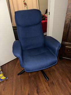 Blue Cushioned Desk Chair