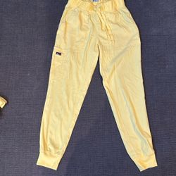 KOI lite Scrub Jogger Set