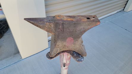 80 or 100 lbs anvil no makers name