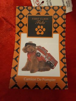 XL Dog costume firetruck