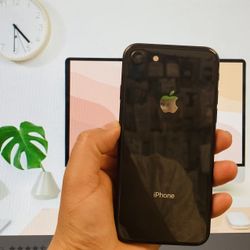 iPhone SE Second Generation 128 Gb Unlocked