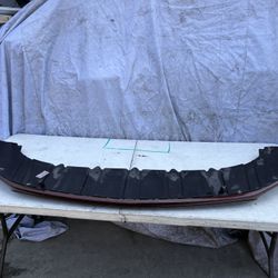 2020 BENTLEY BENTAYGA FRONT LOWER BUMPER COVER
