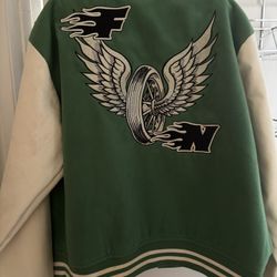 Middle Size Jacket In Excellent Condition 