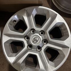 4 Toyota Wheels Great Condition Baratos Rines 