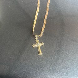 14 Karat Gold And Sterling Silver Women’s Chain Estimated 4 1/2 G