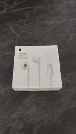Brand new apple EarPods! Lightning connector