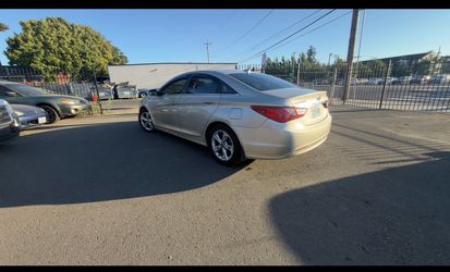 Hyundai sonata 2011 eco sedan