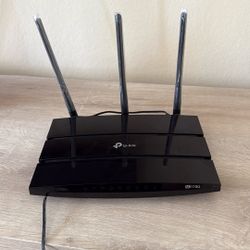 TP-Link AC1750 OneMesh Wi-Fi Repeater/Router, Dual Band, Gigabit Ports (Archer A7)