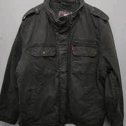 Beautiful Levi's Army Green Jacket