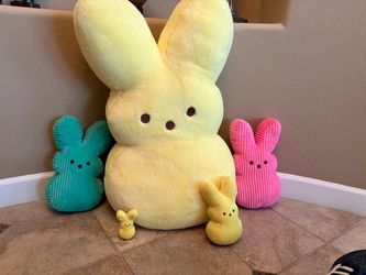 Peeps Bunny Plush Stuffed Animal Set