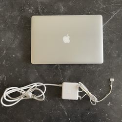 MacBook Pro 15”