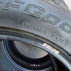 Selling Set Of BFGOODRICH 235/55/18