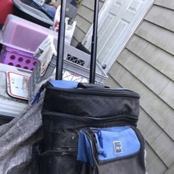 Very Nice Large Backpack Roll Around With Extension Handle Cooler Only $25 Firm Please See All Pictures