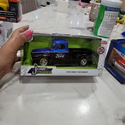 Collectke Die Cast Car $30 Each 1956 Ford Pickup