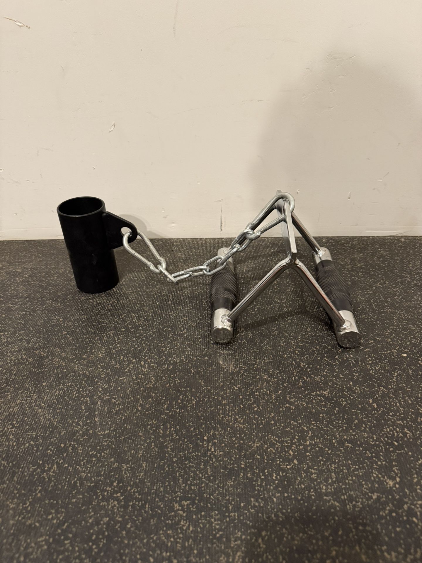 V-Grip Row Attachment