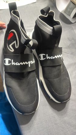 Size men’s -12 champions sneaks