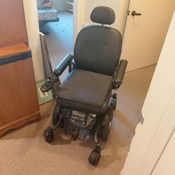 Electric Wheelchair for elderly or immobile person, batteries and charging cable included