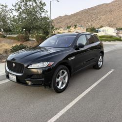 2018 Jaguar F-Pace