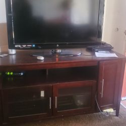 40 Inch With Stand