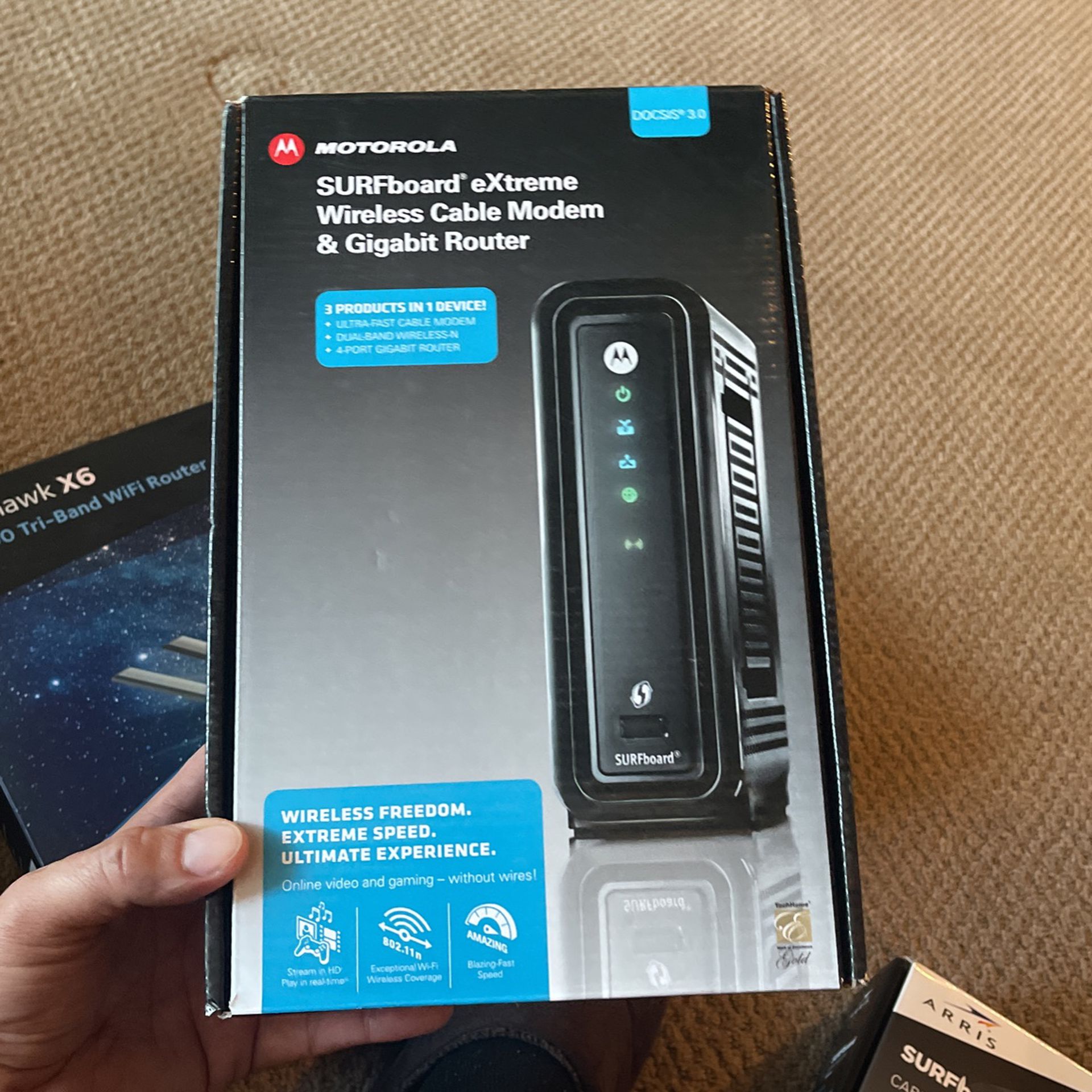 Motorola Surfboard Cable Modem And Gigabit Router 