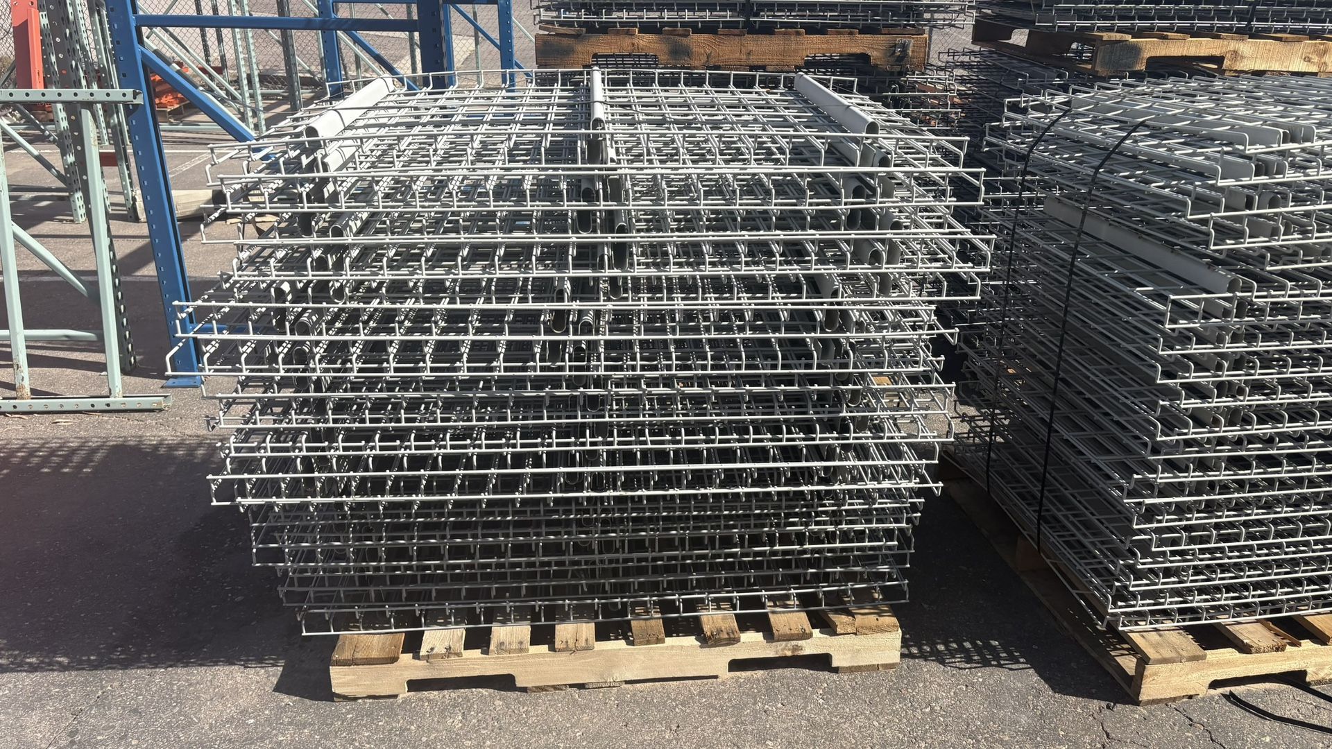 Wire Decking, Beams, Uprights, Warehouse RACKING