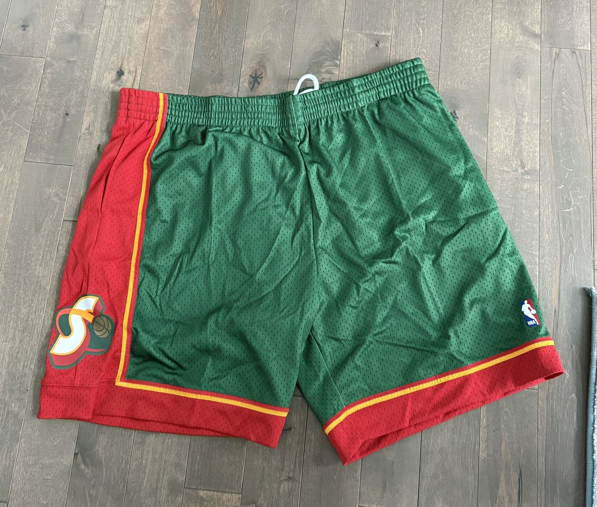 Mitchell And Ness Seattle SuperSonics Shorts 3XL