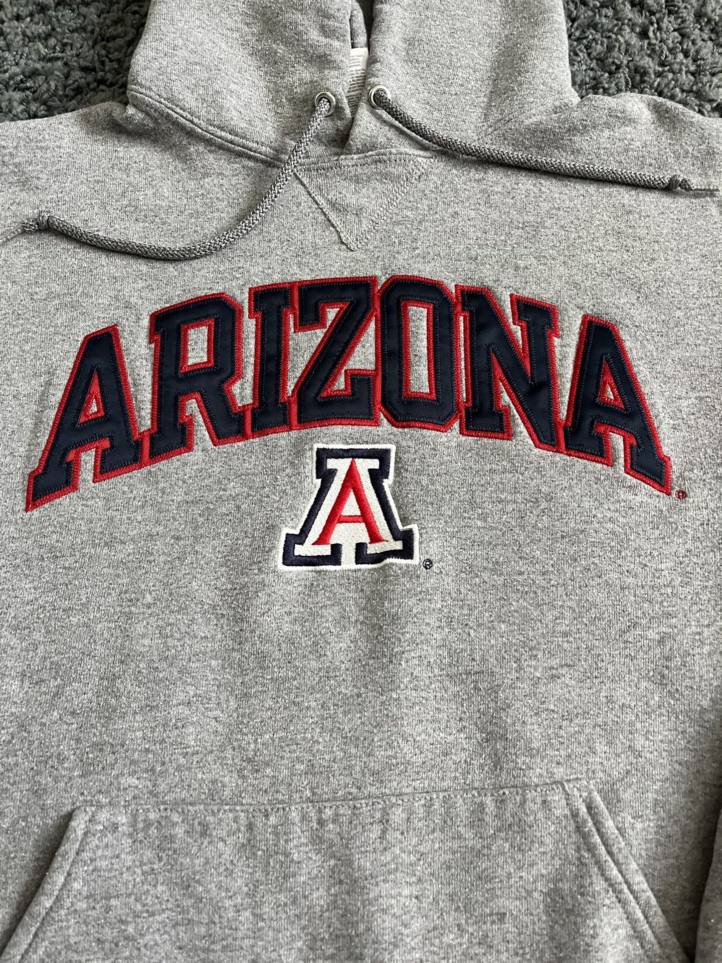 Vintage 90s Russell Athletic NCAA Arizona Wildcats Hoodie Sweatshirt Mens M  Y2K for Sale in Lodi, CA - OfferUp