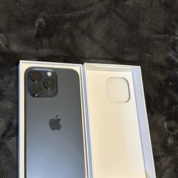 iPhone 15 Pro Max (unlocked)