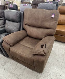 8 x Recliners