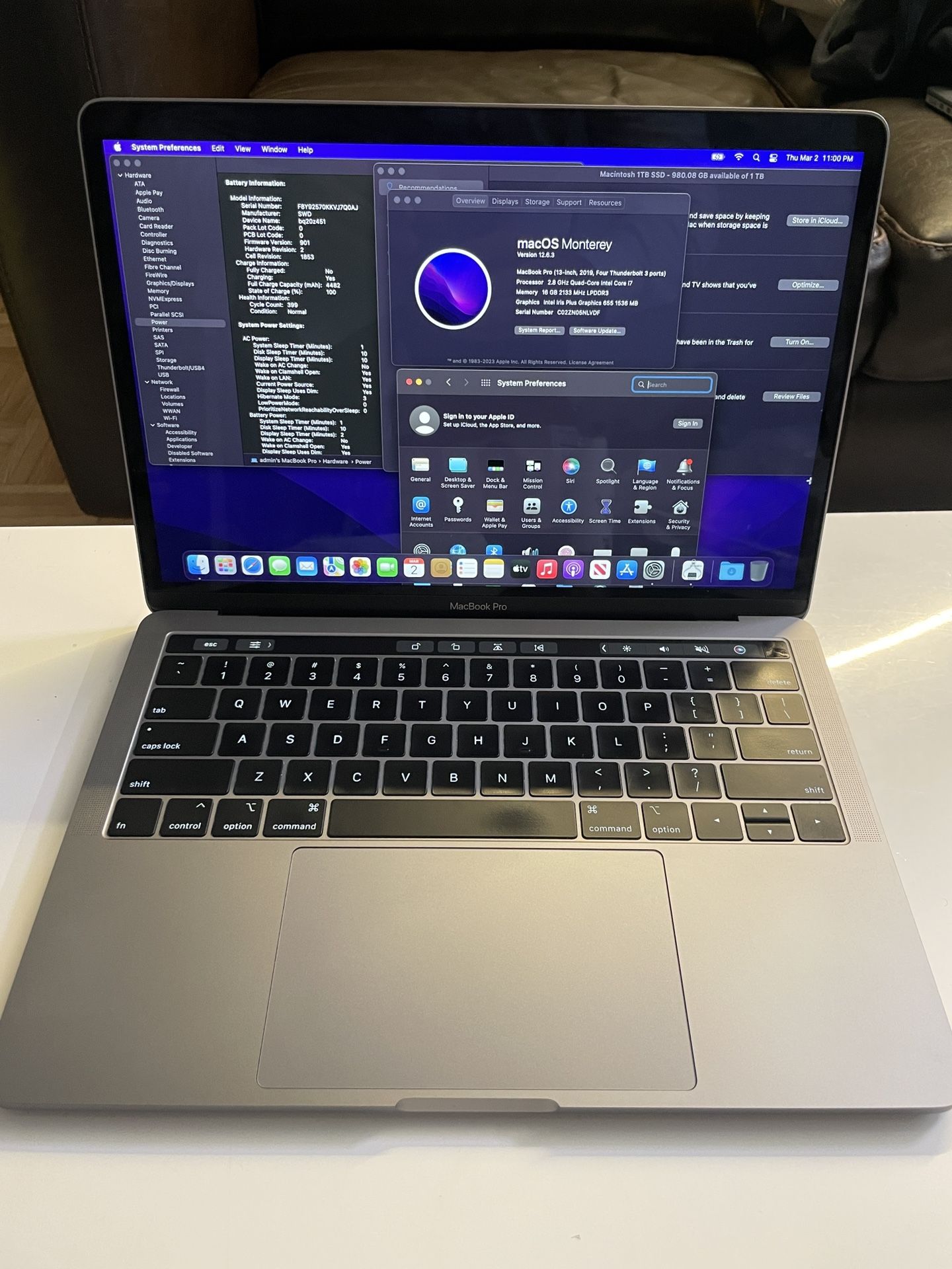 Apple Macbook Pro 13.3-inch 2.8Ghz Quad Core i7 (2019