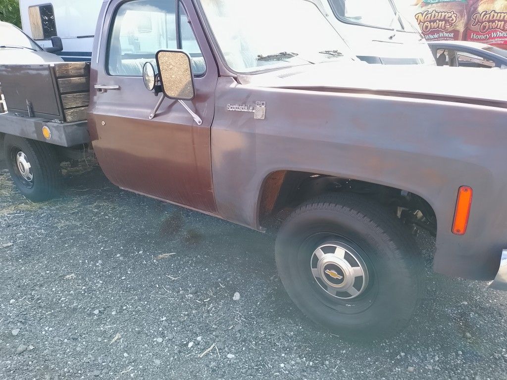 1980 Chevy C10,C20,C30 Truck For Parts
