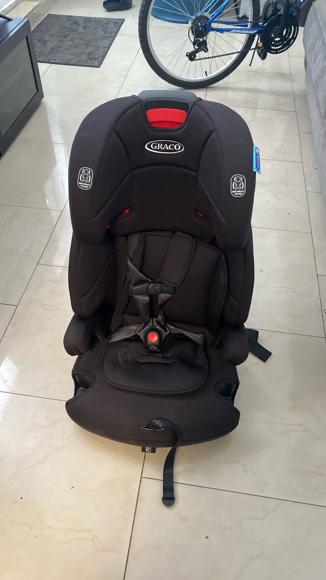  Graco Tranzitions 3-in-1 Harness Booster Car Seat