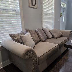 Loveseat With Sofa 