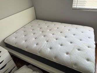 Beauty Rest Full size mattress