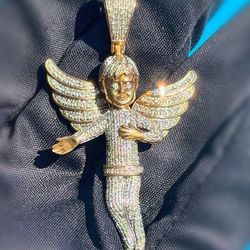 10k solid 2 tone gold 1.5CTW Natural Diamond Iced out Angel with Wings  Charm Pendant