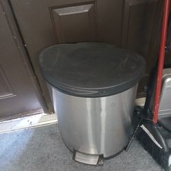 Trash Can