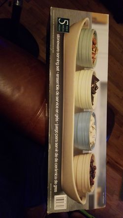 5 piece stoneware serving set