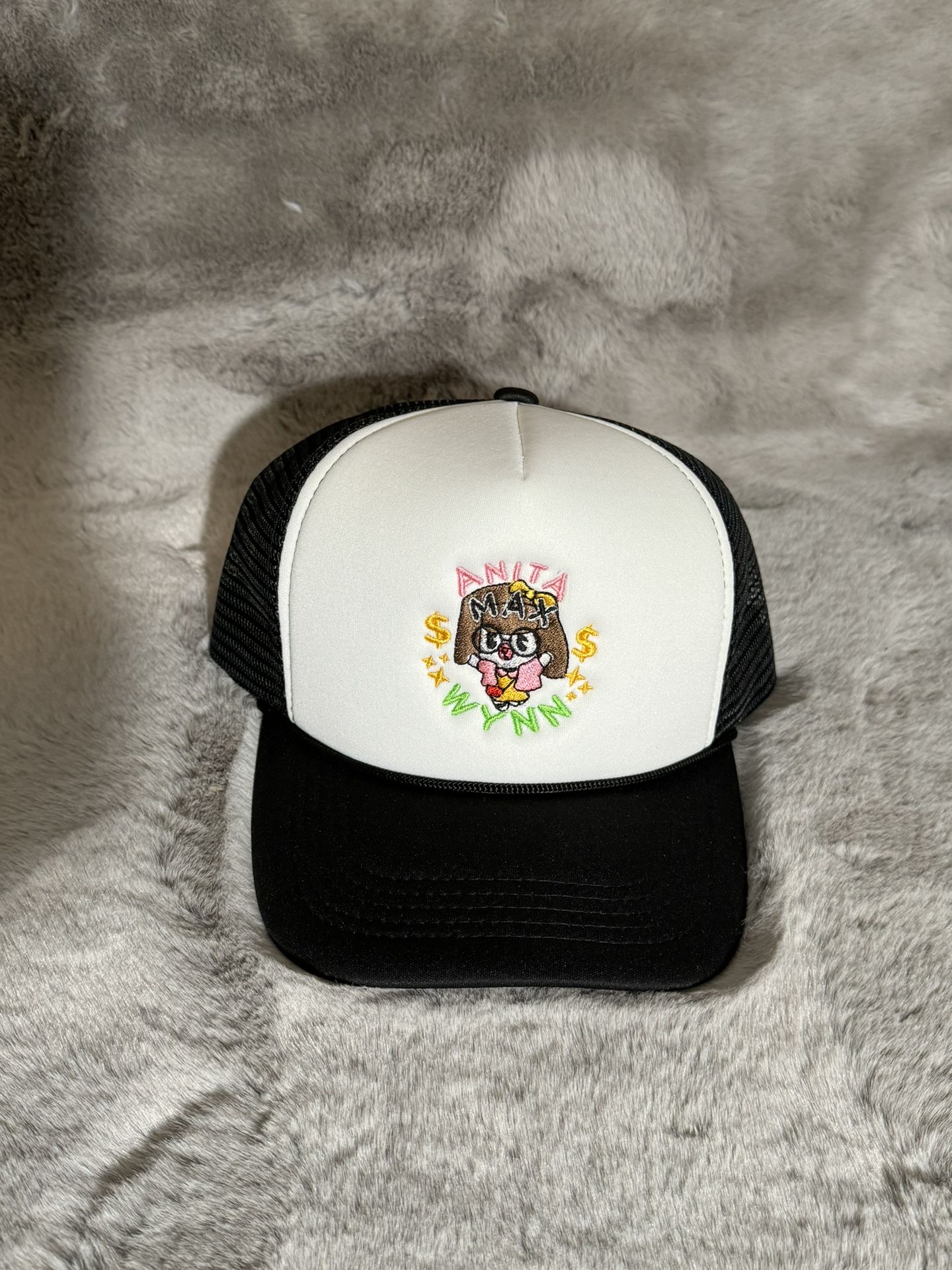 ANITA MAX WYNN TRUCKER HAT