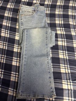 Light Wash Denim Jeans