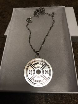 Gray chain silver barbell plate pendant necklace