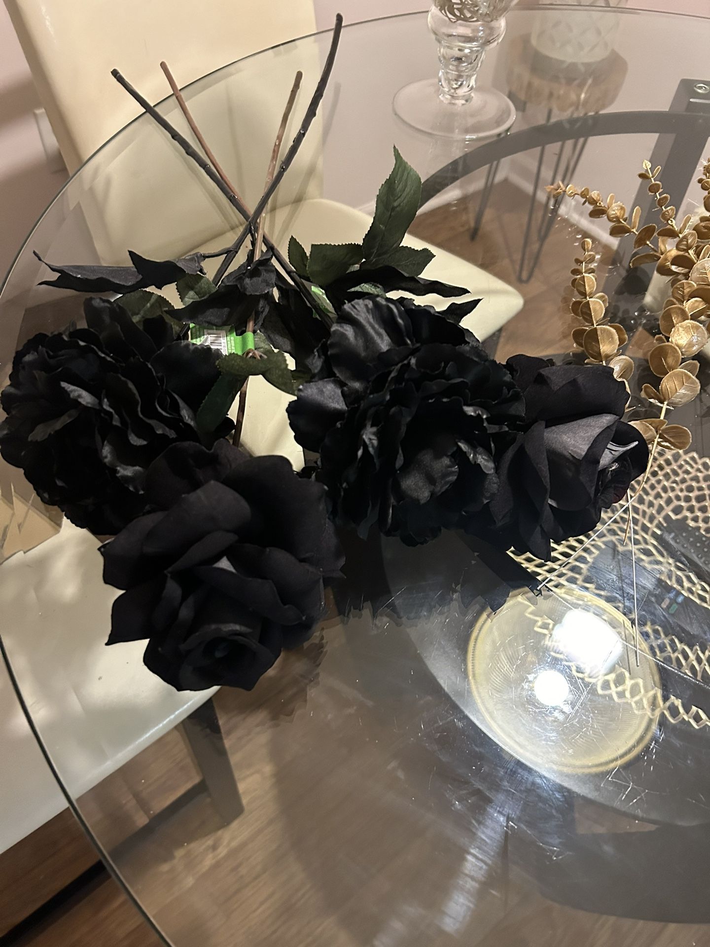 Black And Gold Flowers 