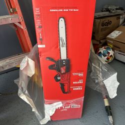 Milwaukee Chainsaw 