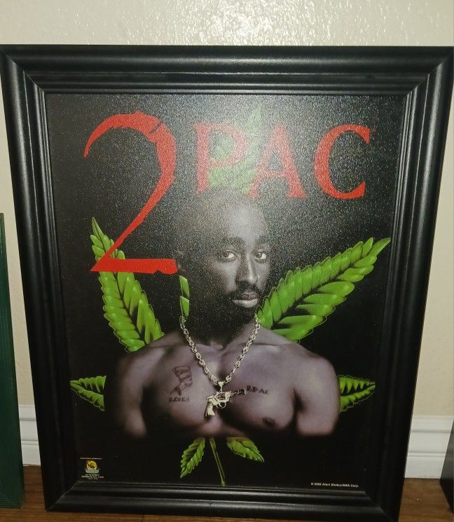  Tupac In Wood Frame