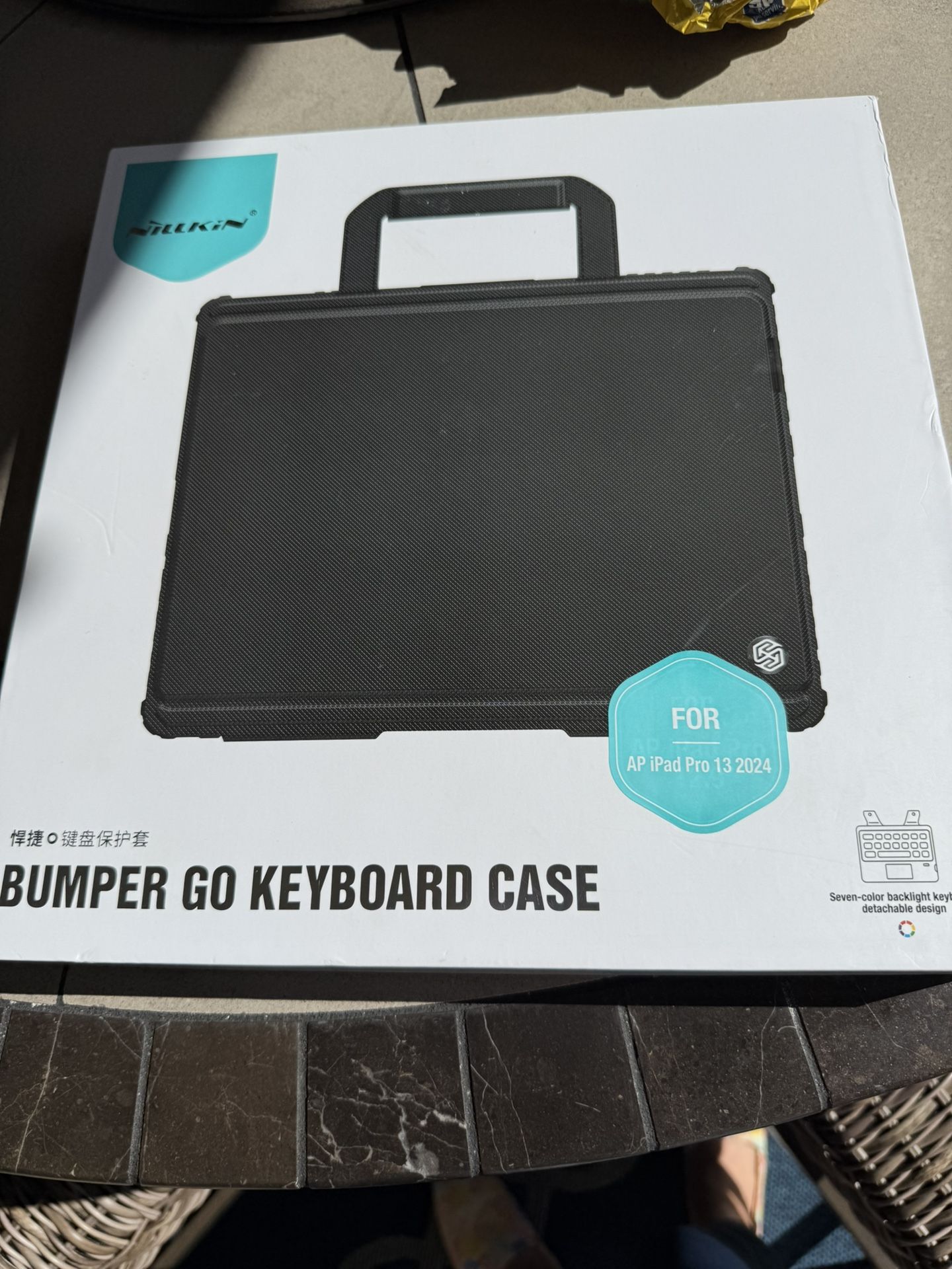 iPad Pro 13 Keyboard Case